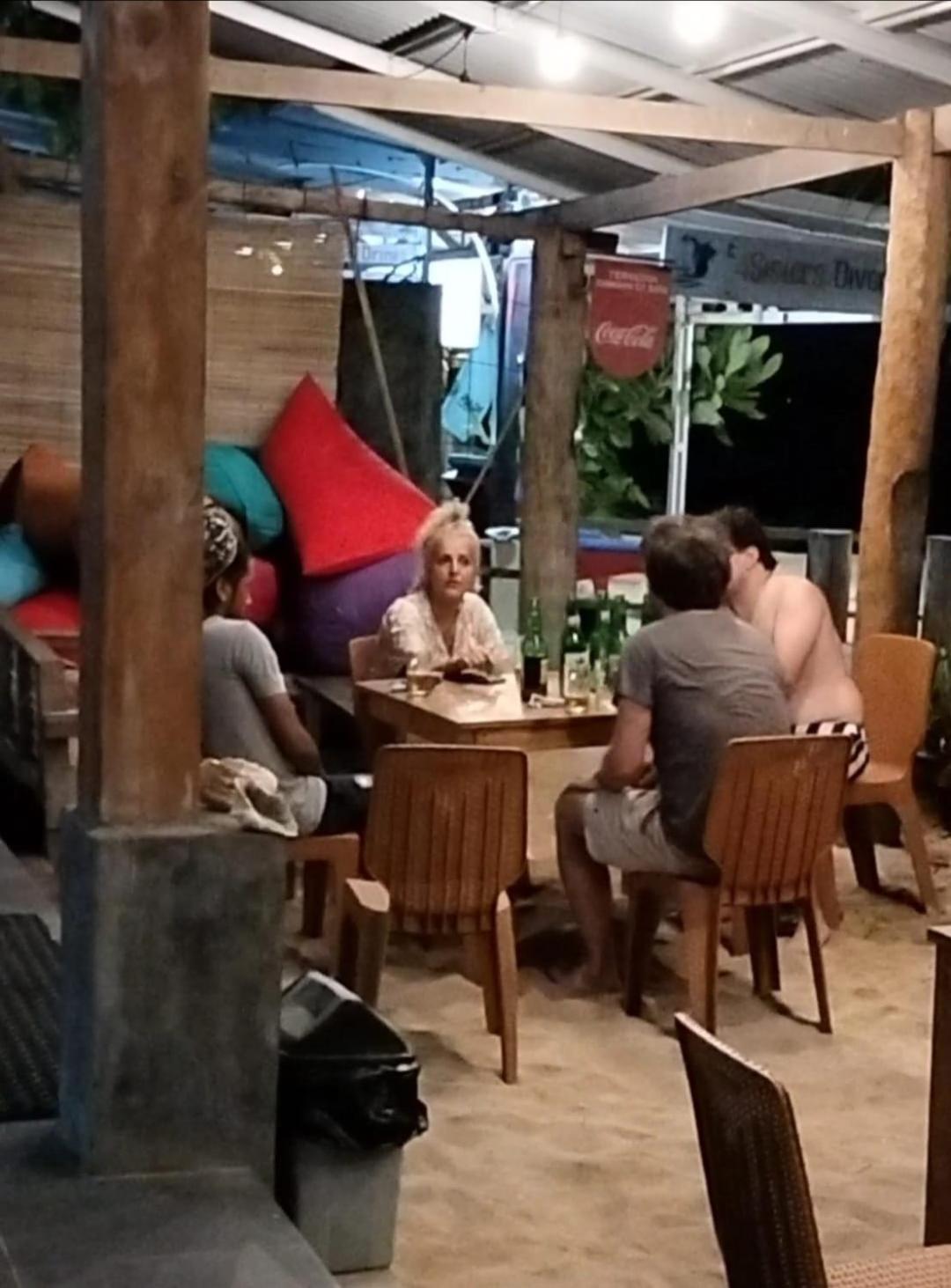 Arto Moro Bunaken Esterno foto